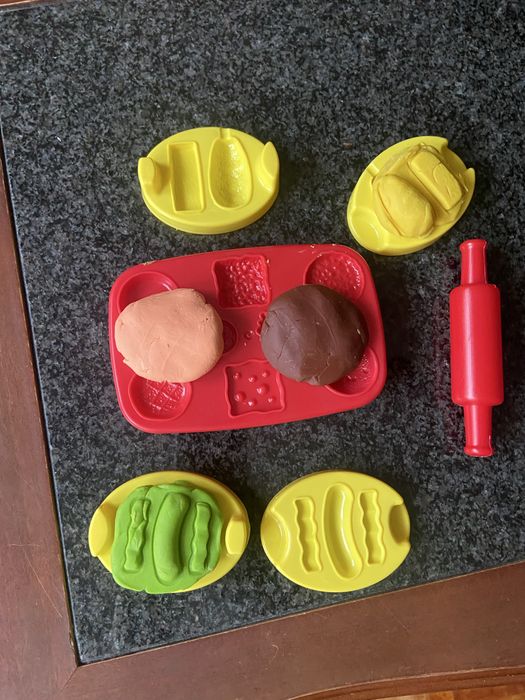 Massa para moldar e acessorios