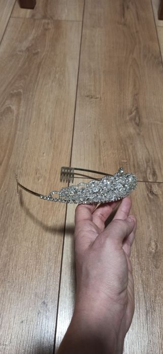 Tiara diadem korona ślubna Bijou Brigitte