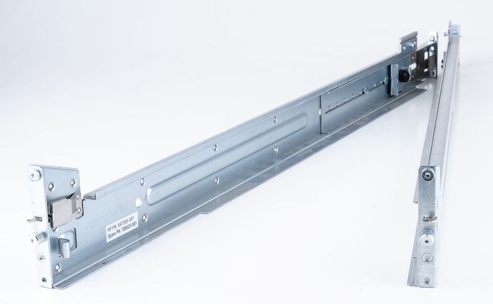 HP Дискова полка D3700 QW967A SAS3 12Gb СЗД Raid HPE P441 Оренда