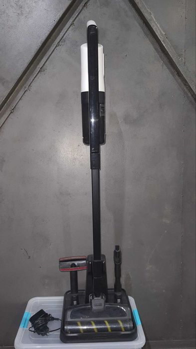 Пылесос Karcher VC 4s аккумуляторный 1.198-291.0 !НА ЗАПЧАСТИ!