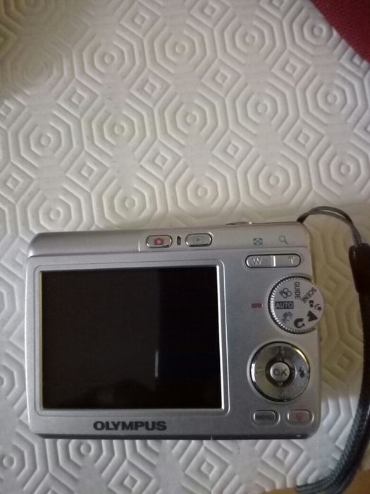 Olympus Digital Camera64170791555713121