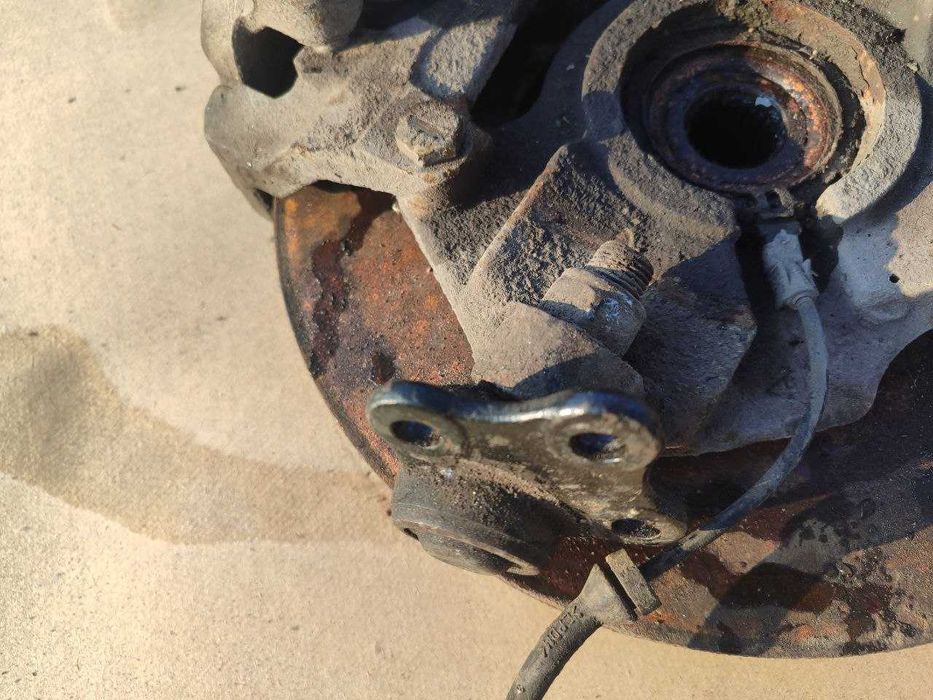 Передняя ступица Renault Espace (Рено Эспейс)