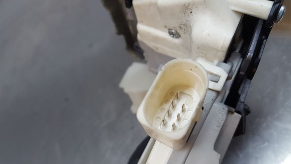 Fechadura / fecho porta frente esquerdo AUDI A5 Sportback (8TA)