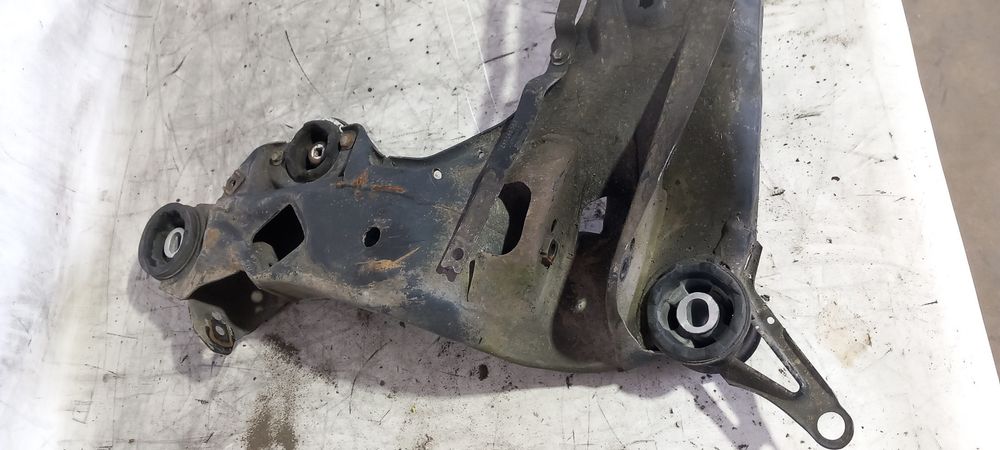 Charriot frente AUDI A6 Avant (4B5, C5)