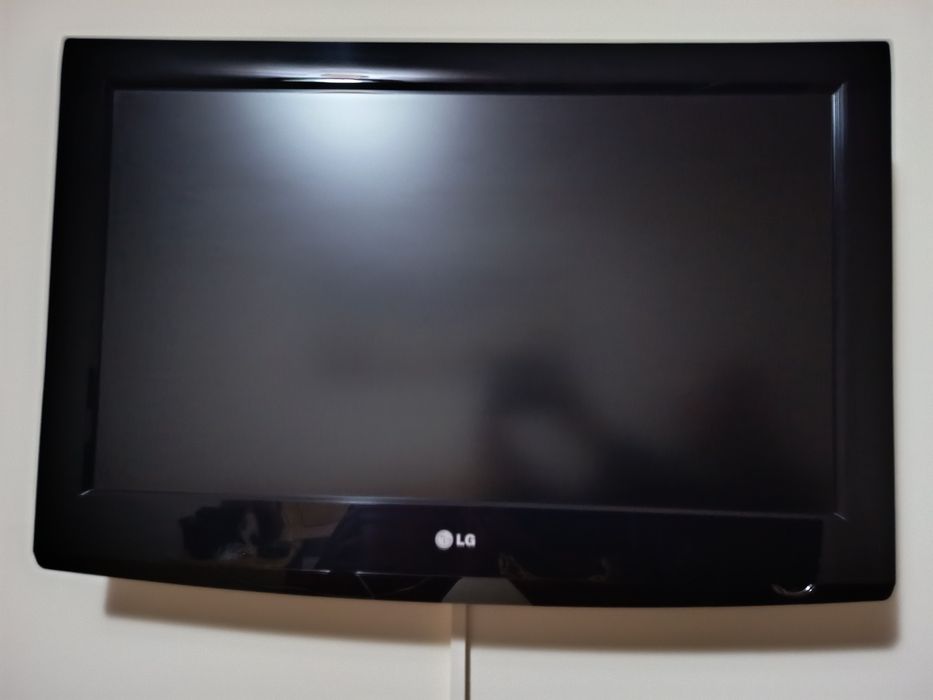 TV LG com avaria