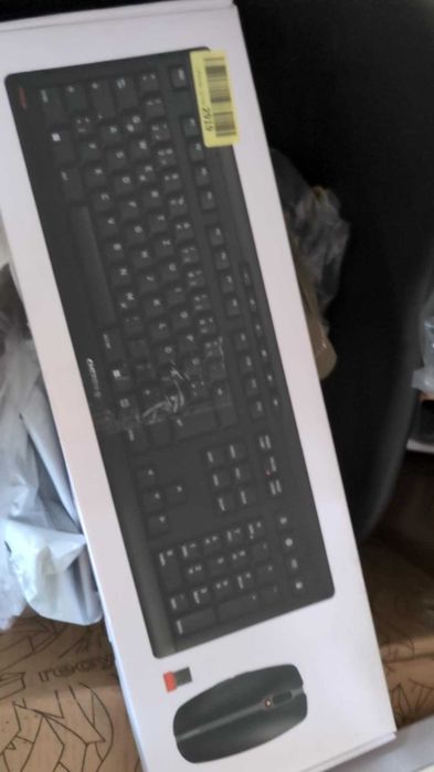 Klawiatury Logitech Microsoft cherry ok 40 sztuk