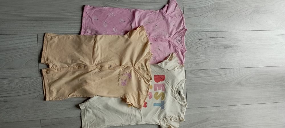 Rampersy dziewczęce 92