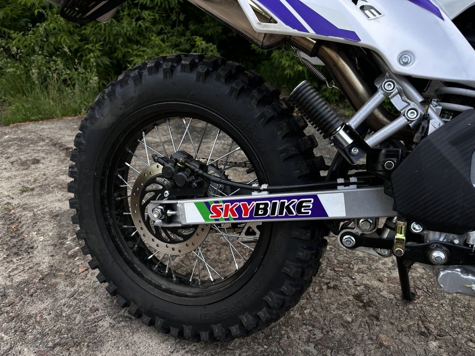 Crdx 200 17/17 SkyBike