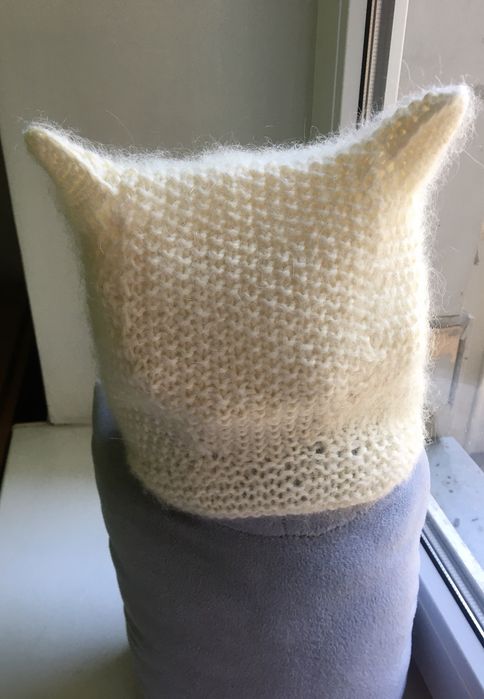 Чудова гарненька м‘якенька шапочка