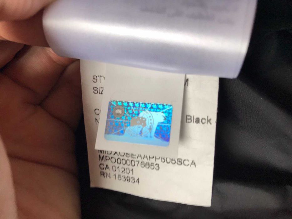 Canada Goose Пуховик MACMILLAN