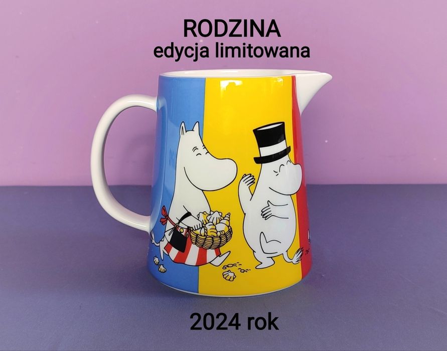 DZBANEK z kolekcji Exclusive Moomin Arabia - RODZINA MUMINKÓW 2024