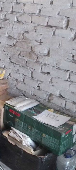 Електропила Bosh A35, ідеальний стан, була вжитку один раз,одне дерево