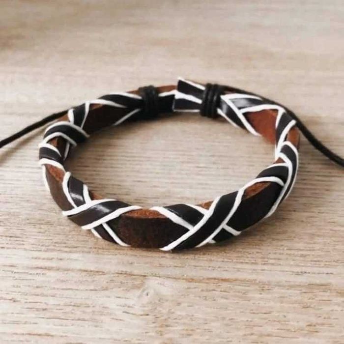 Pulseira em Couro Vegan