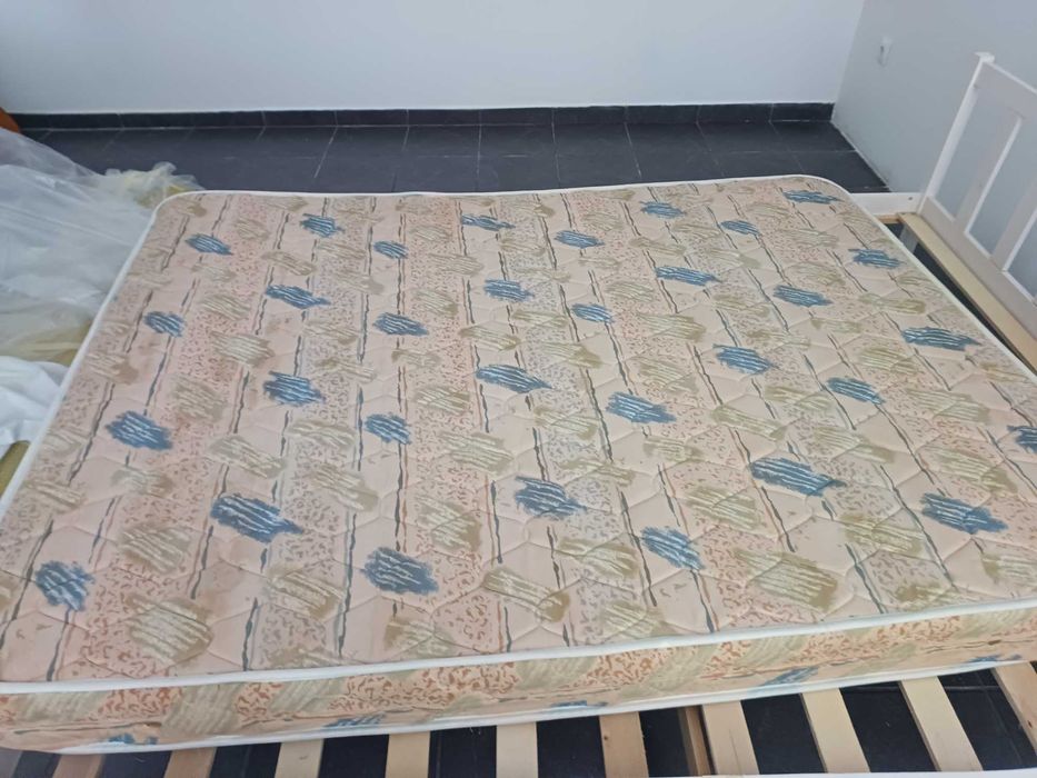 Colchão Pikolin Normablock 1,34x1,785m – Muito Bom Estado