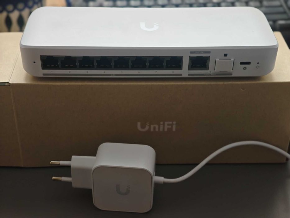 Przełącznik zarządzalny Ubiquiti Unifi Switch Flex 2.5G (USW-Flex-2.5G-8)