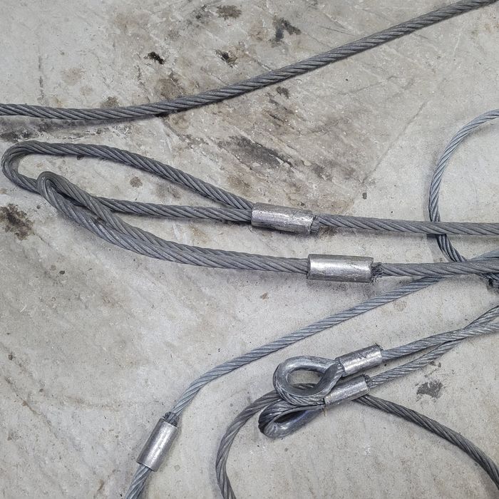 Liny stalowe nowe i używane.