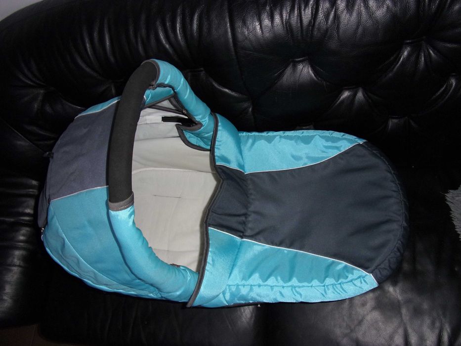 Oddam wózek dziecięcy 3w1