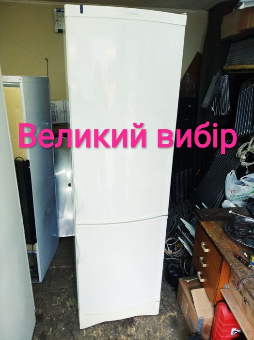 Холодильник двухкамерний Liebherr cn4815