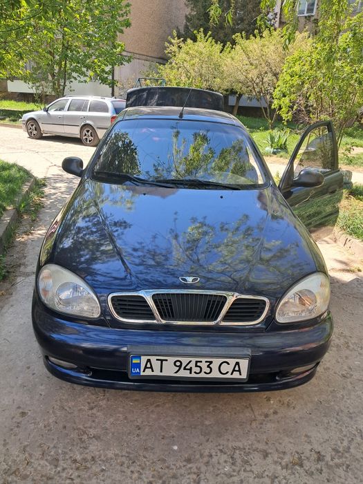 Автомобіль Део Сенс 2005