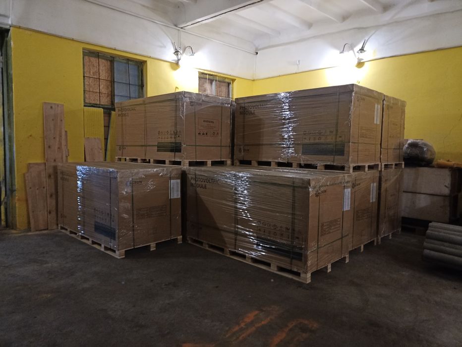 Сонячна панель 580w