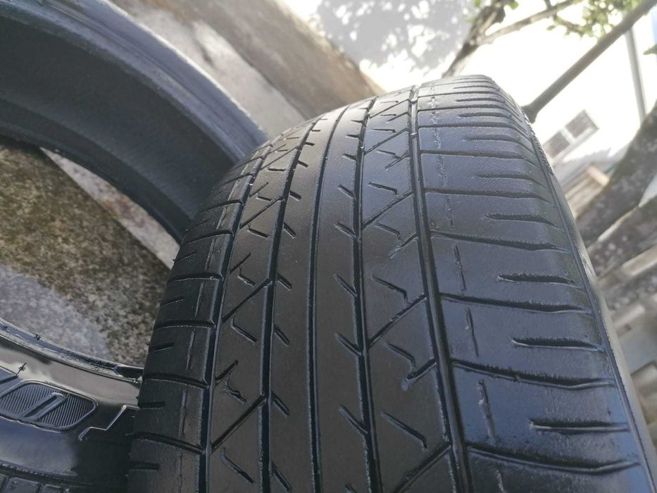 4 pneus 235/55/R18