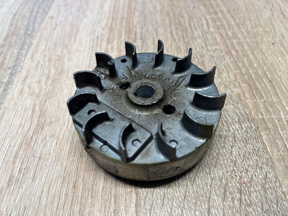 Kawasaki Tg 18 Magneto Koło Magnesowe