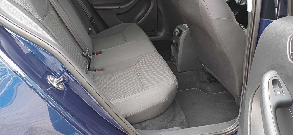 Volkswagen Jetta 2.0 Автомат 2012 року в гарному стані