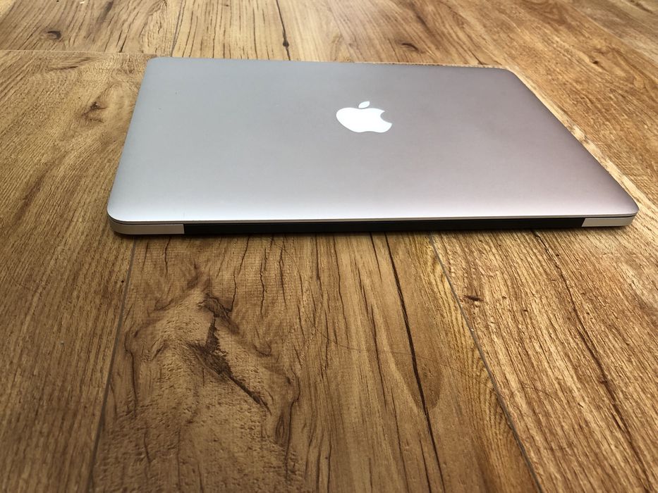 З США MacBook Pro 13" Retina 8/256