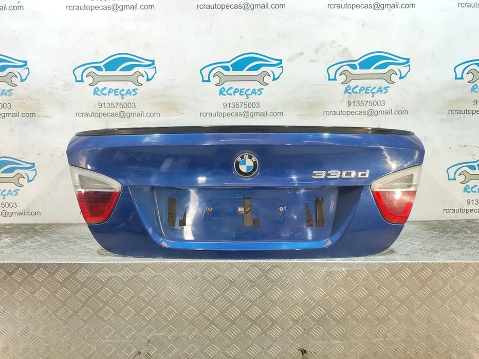 Porta Tampa Mala BMW Serie 3 E90 Fecho Puxador
