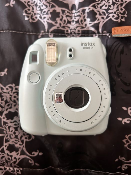 Polaroid instax mini 9 - Fujifilm