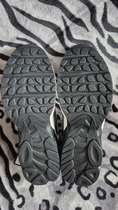 Nowe buty sneakersy marki Black Squad