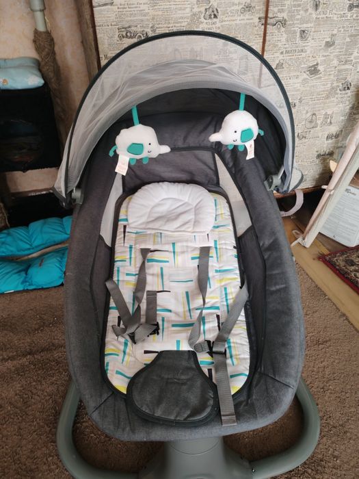 Заколисуючий укачивающий центр, колибель Mastela