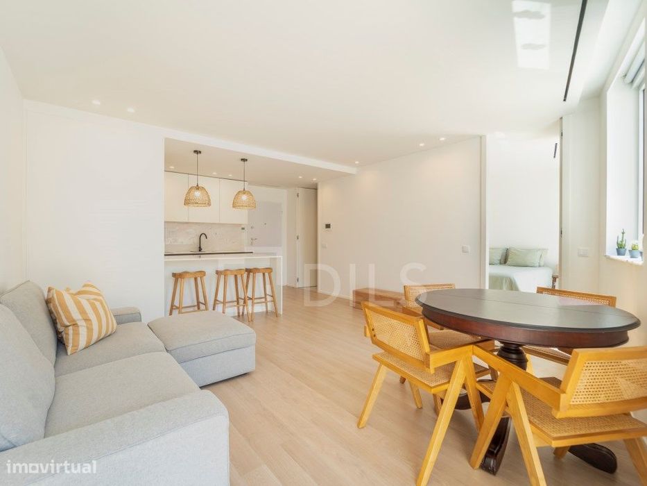 Apartamento T1 com terraço e estacionamento em Matosinhos