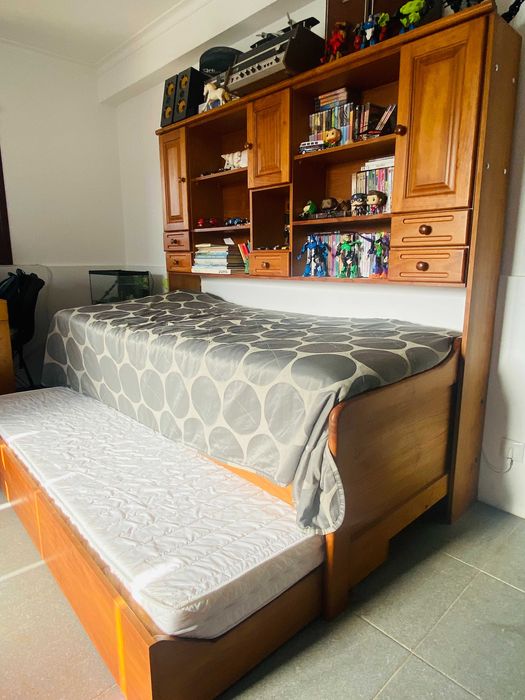 Cama Gavetão Madeira Cerejeira