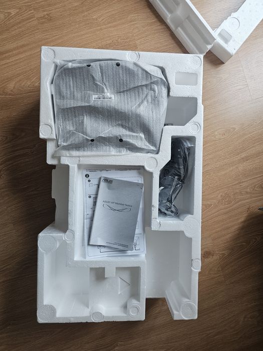 Monitor ASUS VG245Q 1080p 75hz 24'