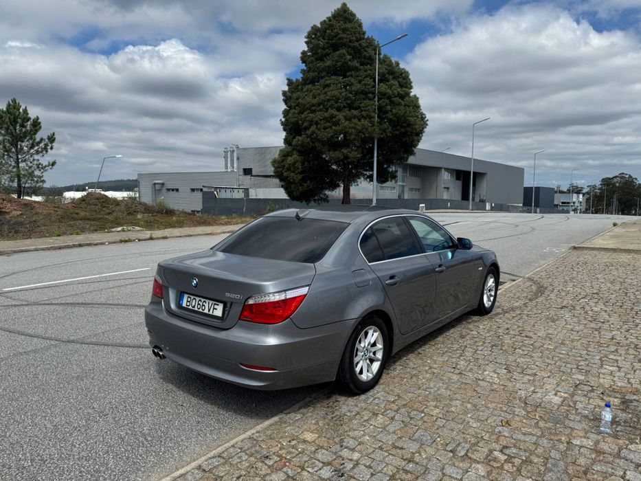 Estou a vender o meu carro BMW 530i