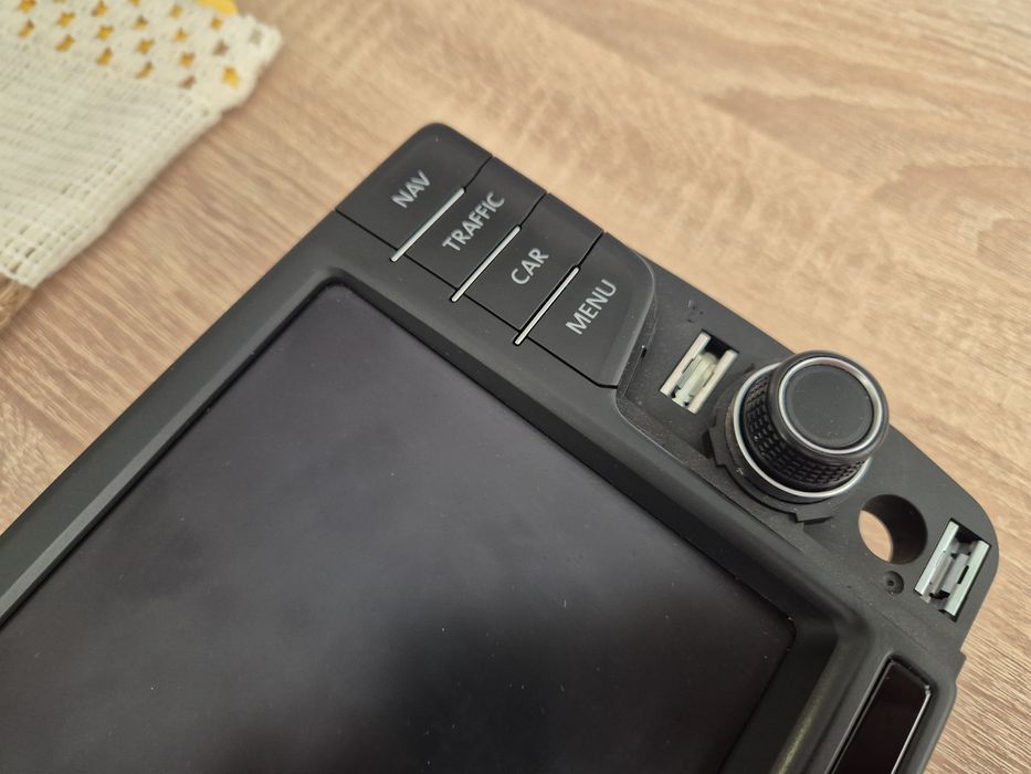 Zestaw navigacja wyświetlacz ramka MIB2 Passat B8 Golf VII