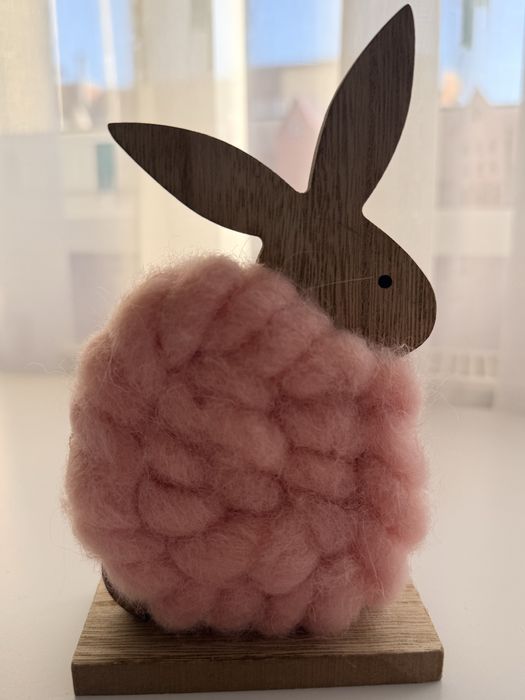 Drewniany zajączek wielkanocny