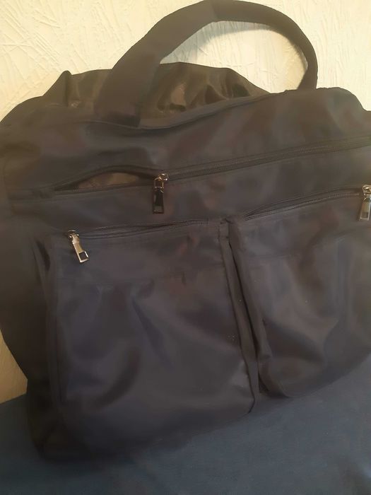 зручна ділова стильна жіноча сумка