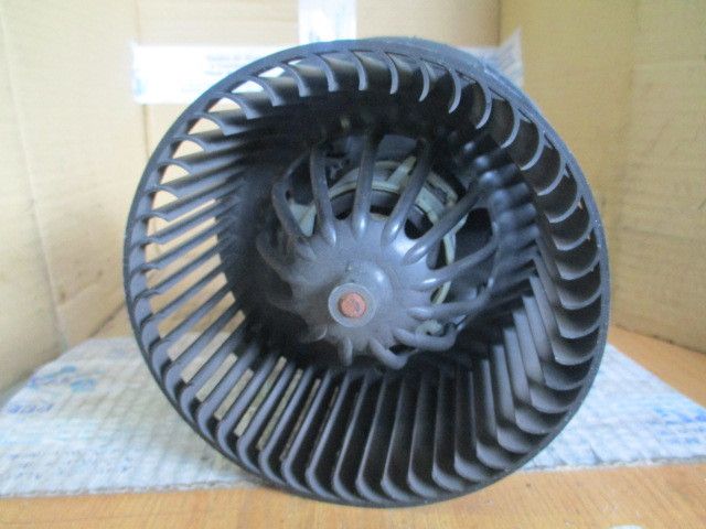 Motor da chauffage / sofagem RENAULT Twingo I (C06_)