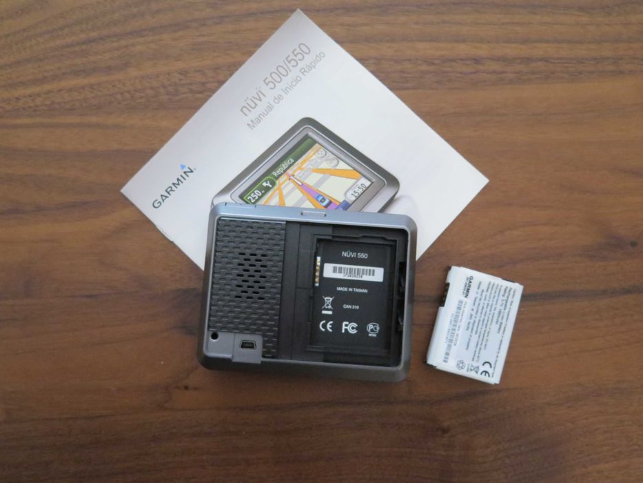 GPS GARMIN NUVI 550 - Terrestre e Marítimo