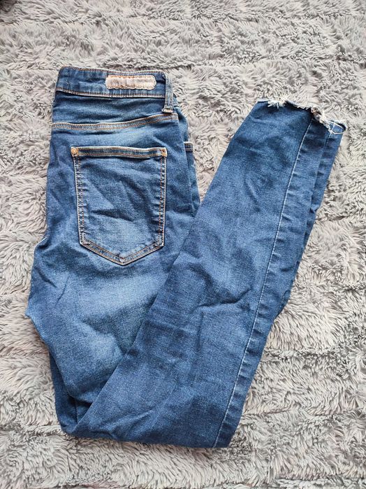 Spodnie damskie rozmiar M