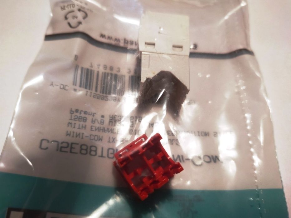 Модуль Panduit CJ5E88TGAW с большой скидкой!: 80 грн. - Аксесуари й ...