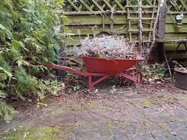 kwietnik taczka bardzo solidny