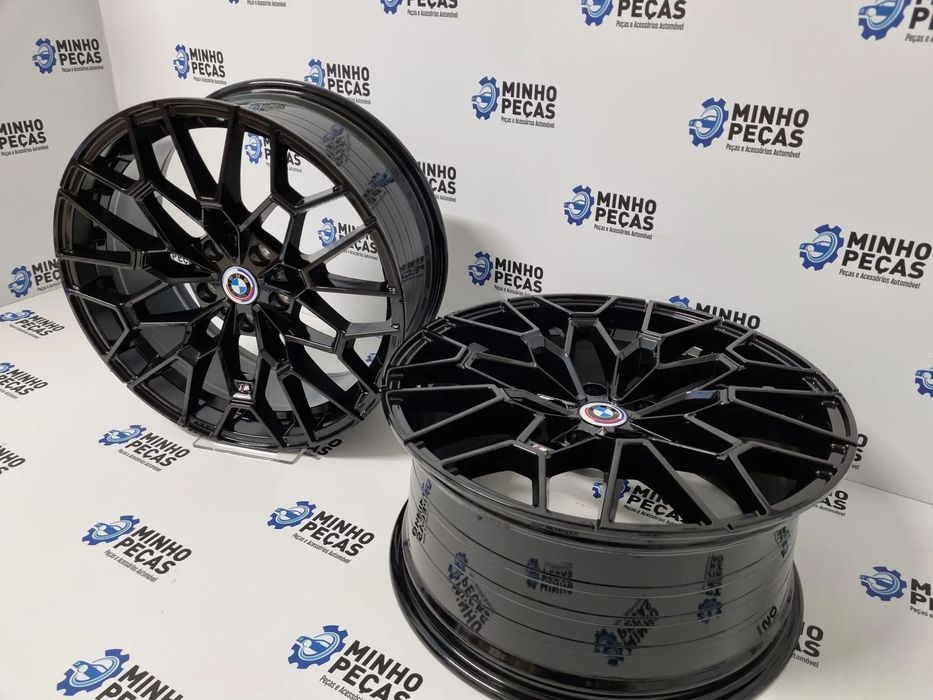 Jantes BMW Novo M4 CSL 827M em 19 Preto Brilho (5x120)