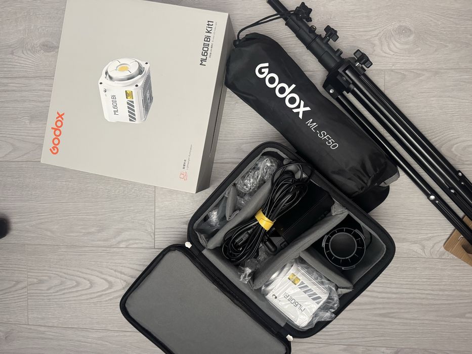 Світло Godox ML60||Bi Kit1