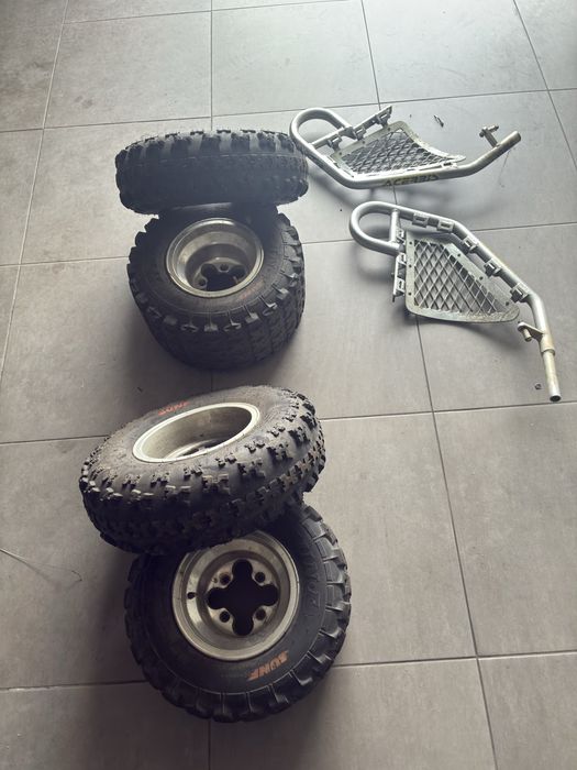 Arctic Cat DVX 400 2005 - COM EXTRAS