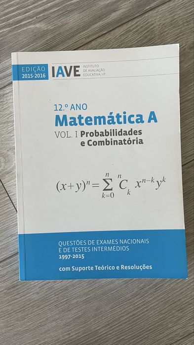 Livros preparação exame nacional Matemática A (10º, 11º e 12º)