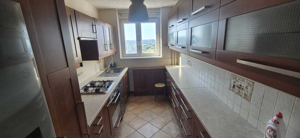 Komfortowe, przestronne 3-pokojowe mieszkanie z pięknym widokiem – Poznań, os. Rusa, 79m2, balkon, piwnica