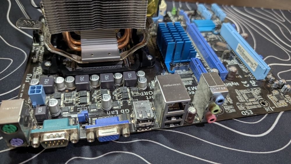 Amd Fx4300, asus m5a78l-m lx3, ddr3 8gb, deep cool